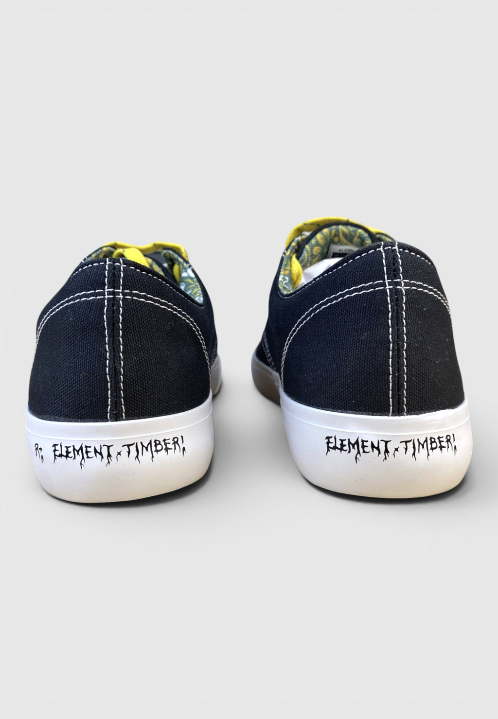 Element Basket Noire