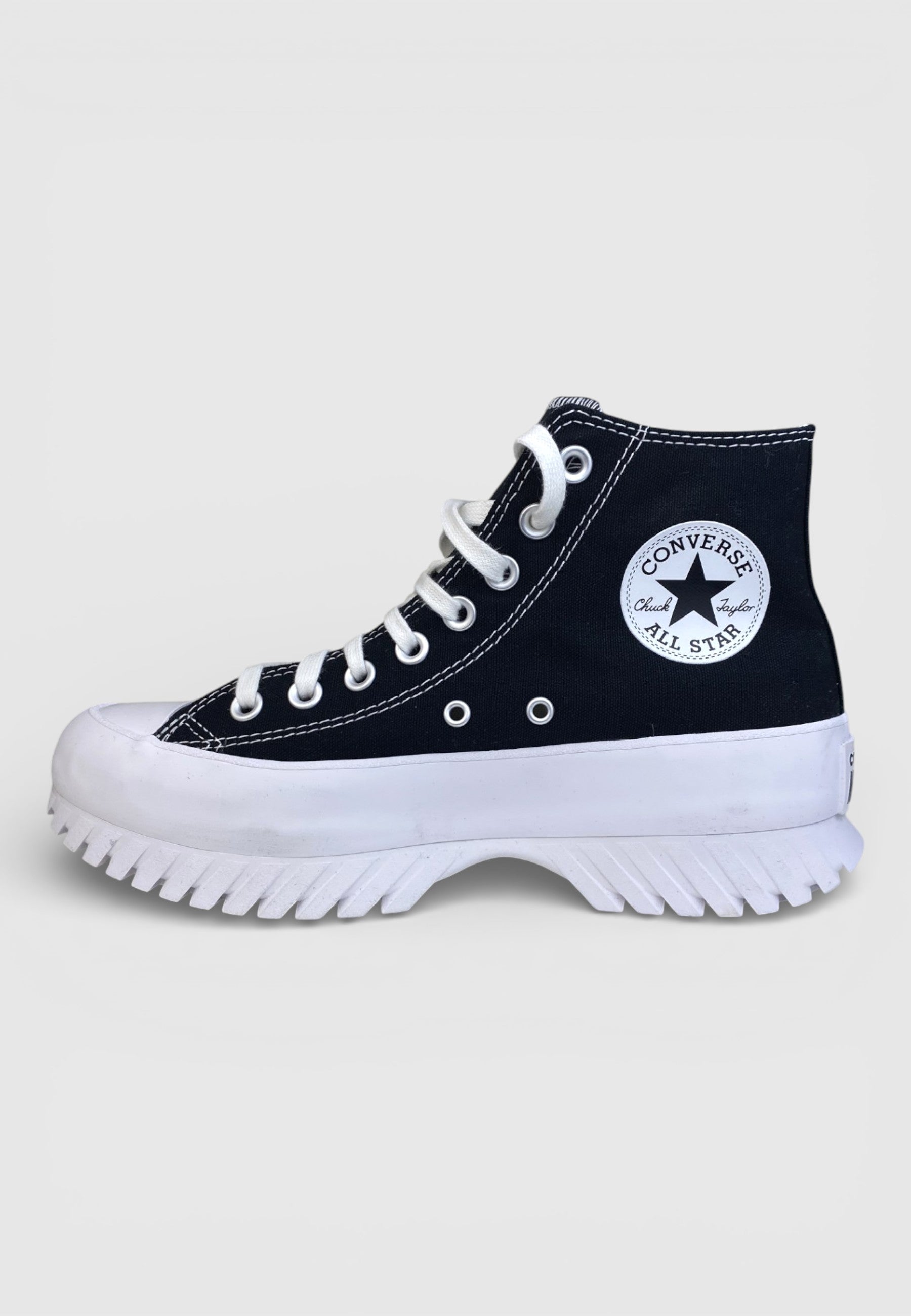Converse Ctas Lugged 2.0 Hi Noire