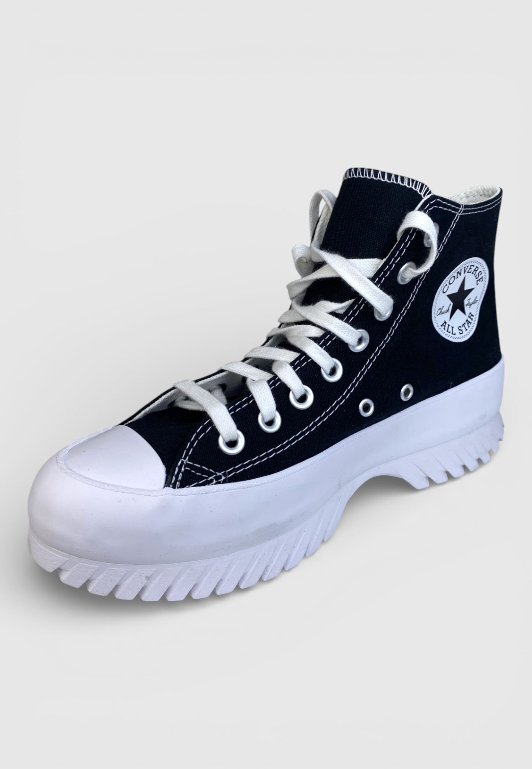 Converse Ctas Lugged 2.0 Hi Noire