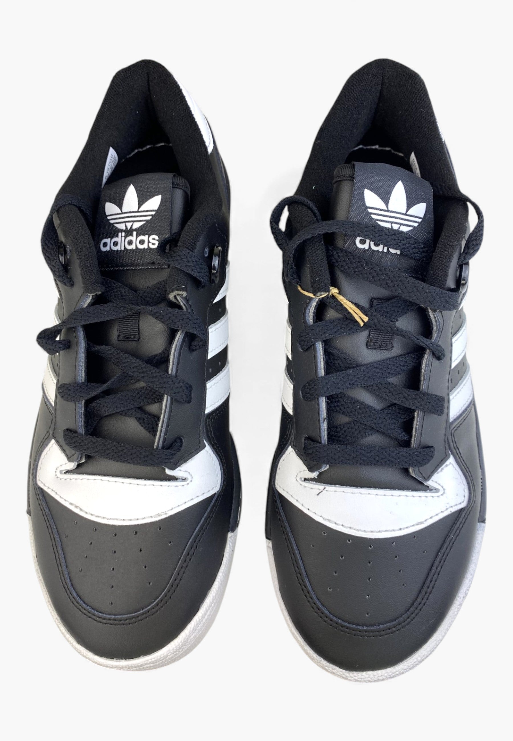 Adidas Rivalry Low Noire et Blanche