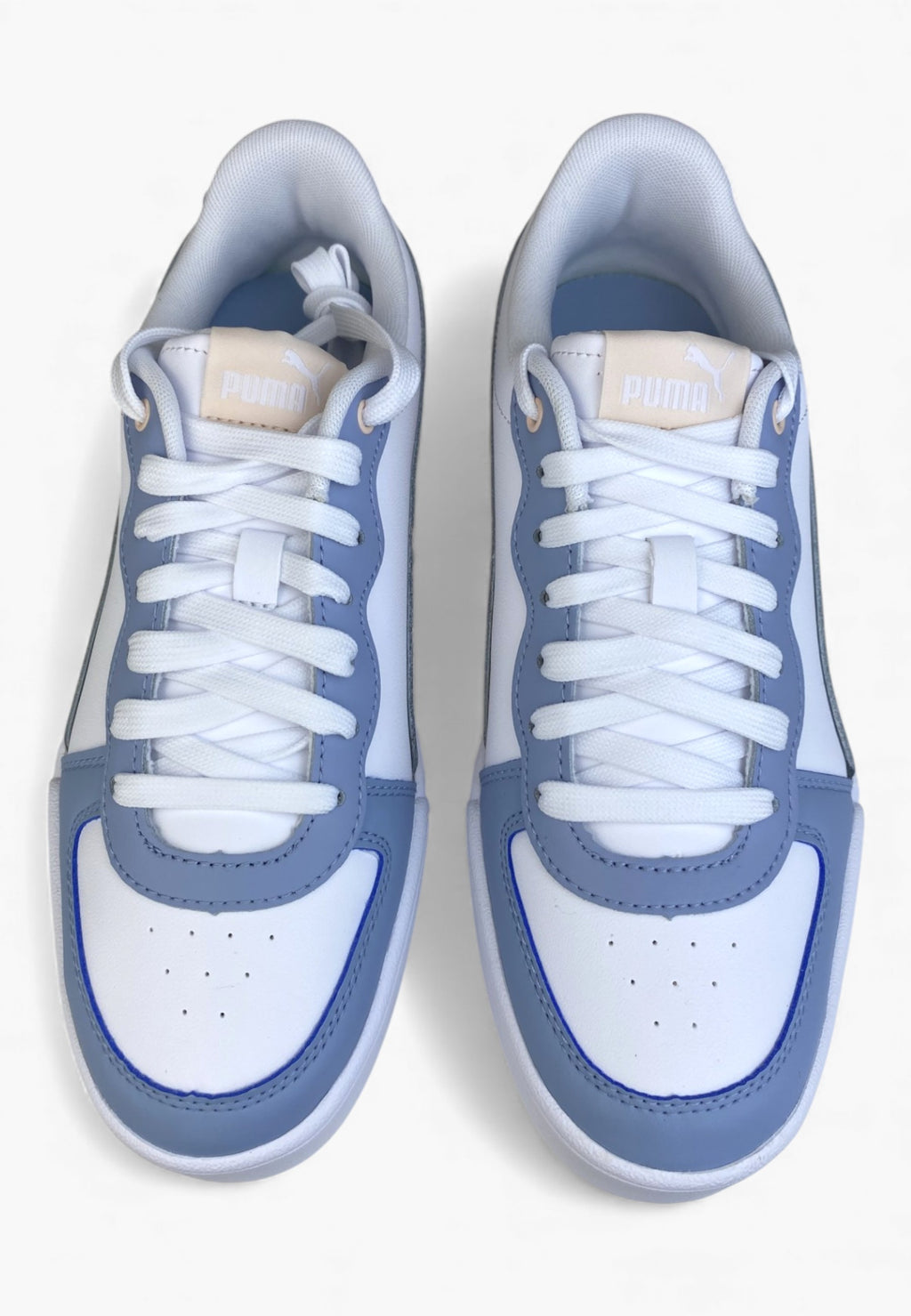 Puma Skye blanche, rose et bleue