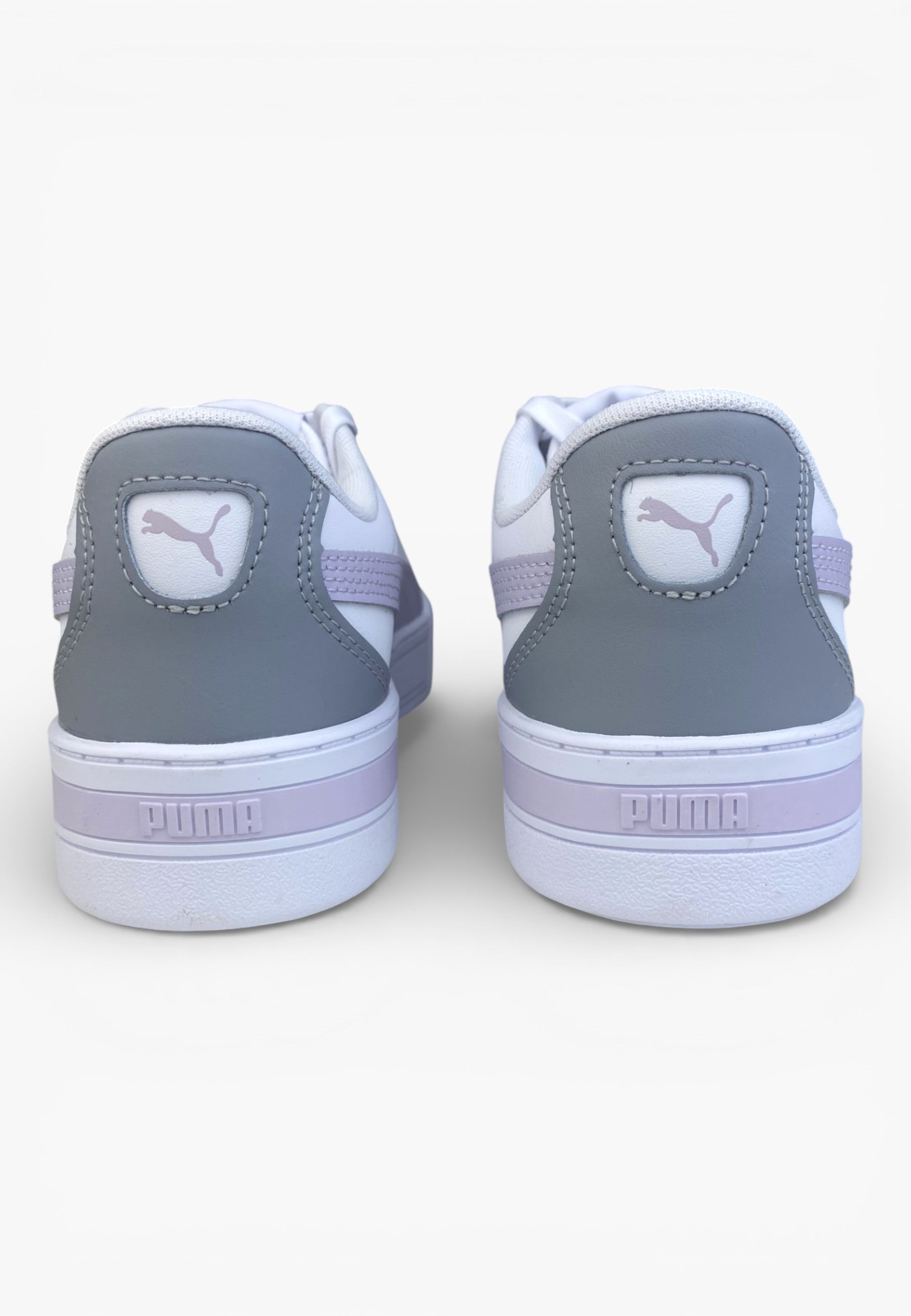 Puma Skye blanche, violette et grise
