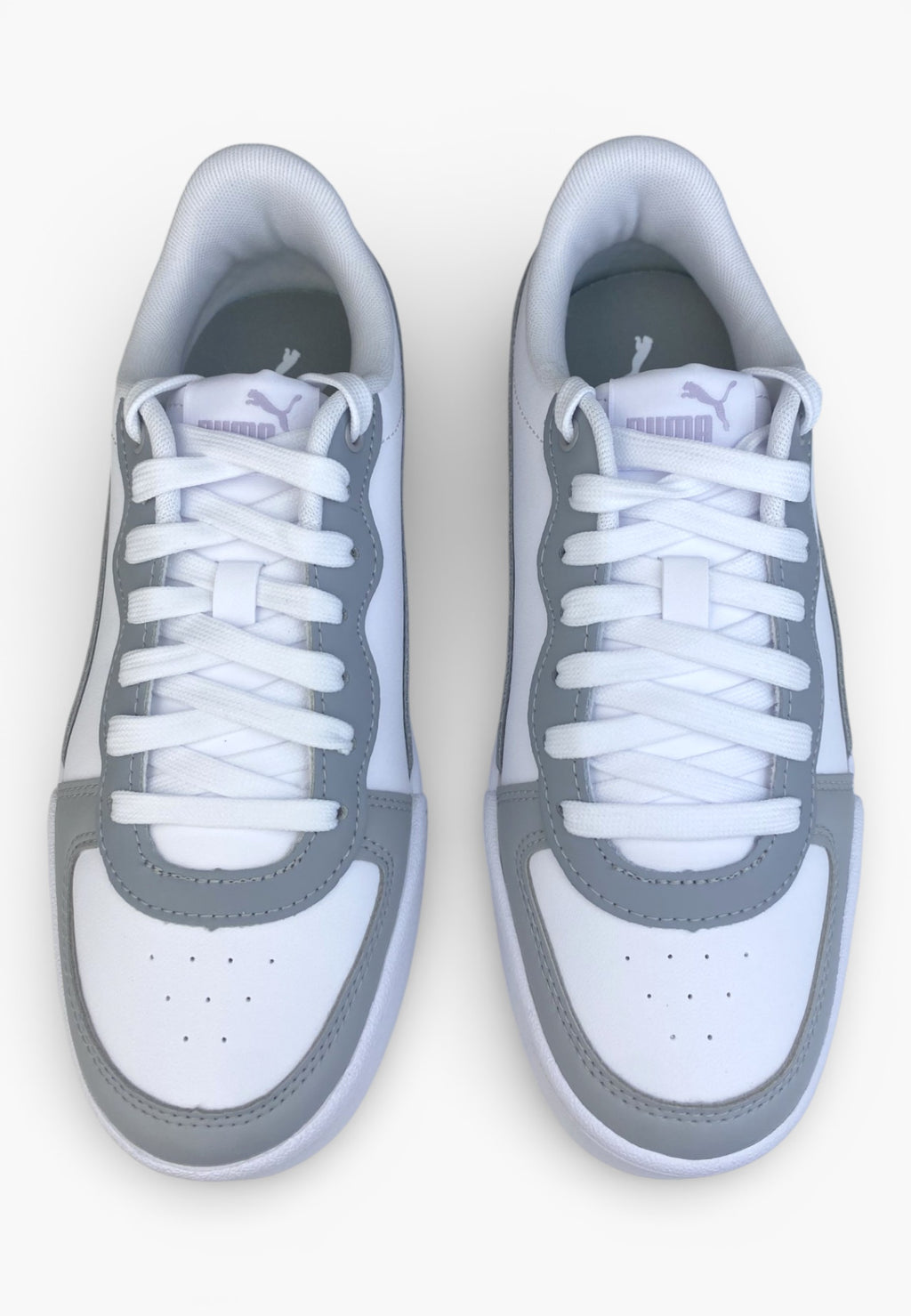 Puma Skye blanche, violette et grise